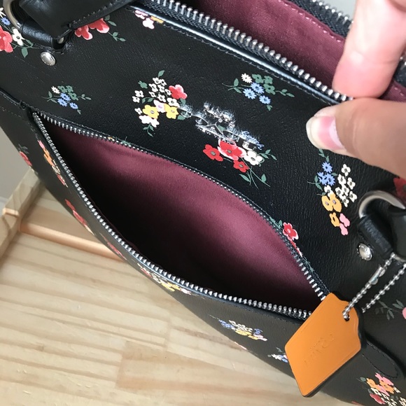 ✅Coach purse - Picture 10 of 11